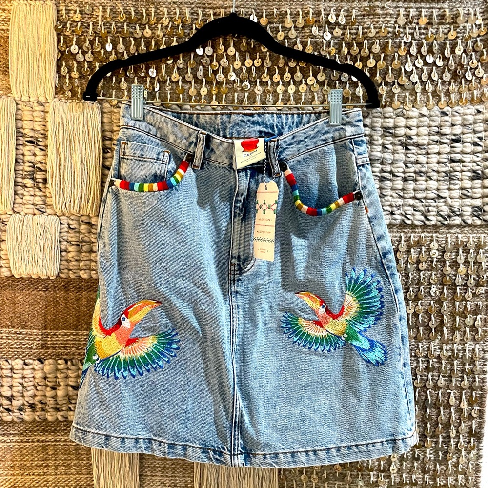 🦜 NWT Farm Rio Anthropologie bird embroidered denim mini skirt sz S